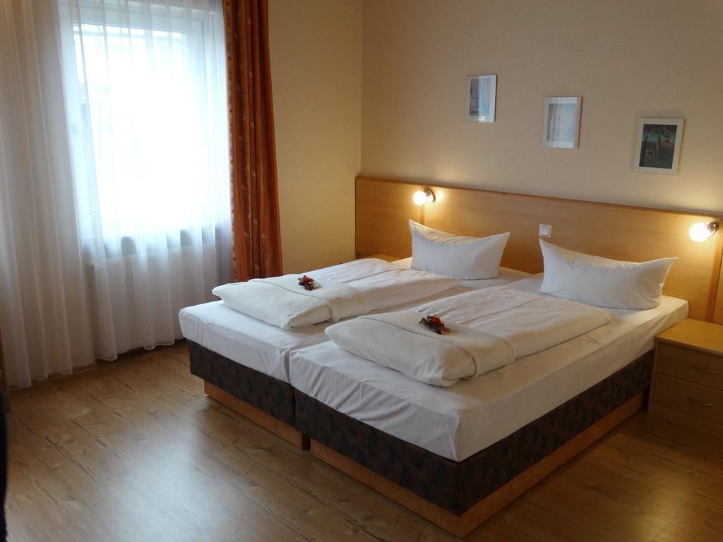 Hotel Sonne - Haus 2 아이슈타인 객실 사진